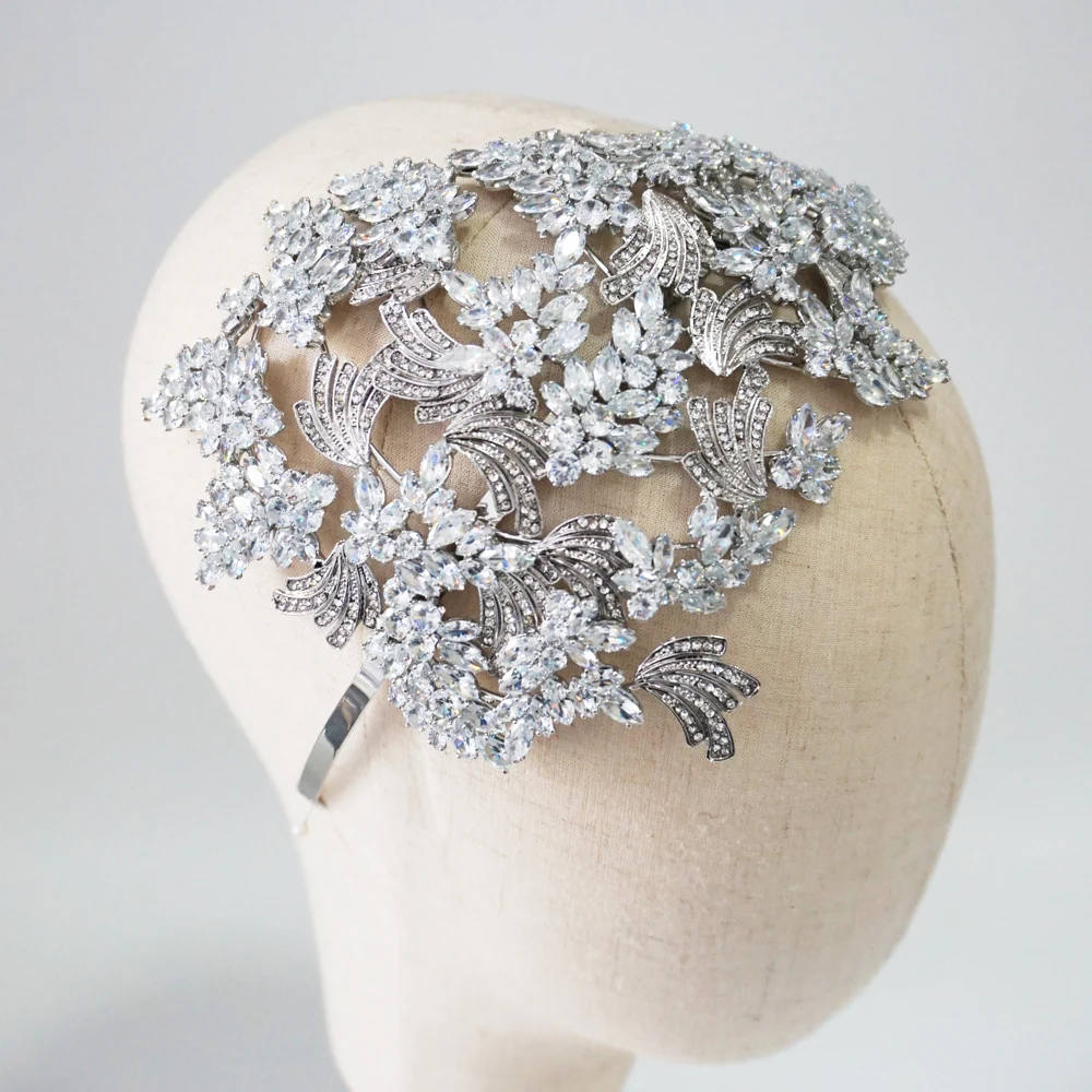 

Luxury Crystal Wedding Tiara Side Accent Bridal Headband Crown Rhinestone Fashion Brides Headpiece Hair Accessories