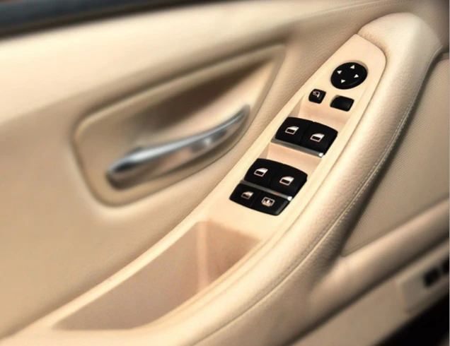 

For Bmw 5 Series F10 F11 F18 Door Inner Handle Left Front Door Interior Door Panel Driver'S Seat Button Switch Frame Storage B