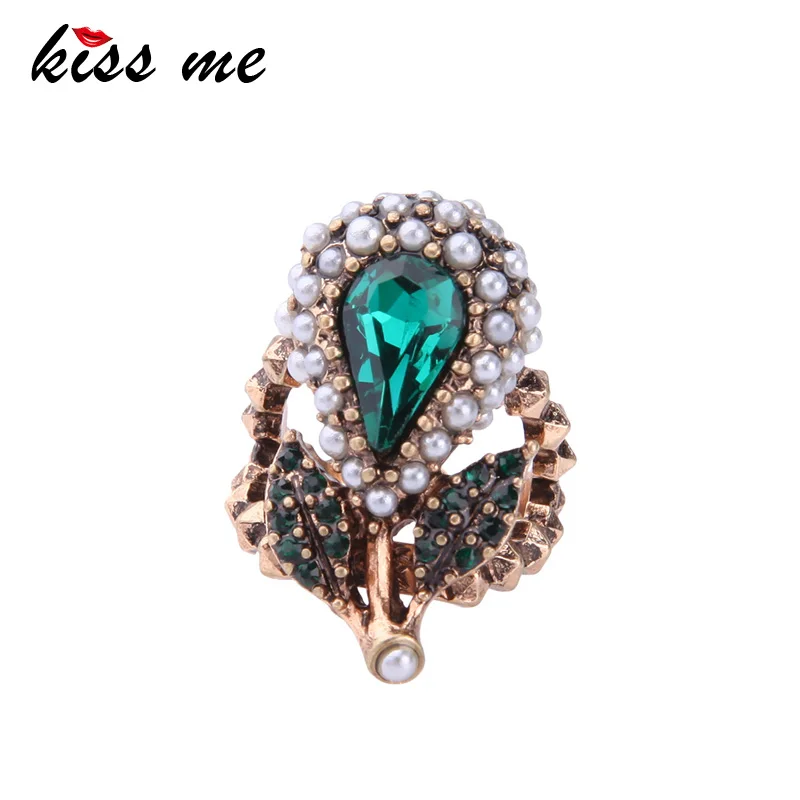Goede KUS ME Groen Glas Crystal Imitatie Pearl Leaf Water Drop Ringen voor Vrouwen Groothandel Legering Vintage Sieraden Accessoires