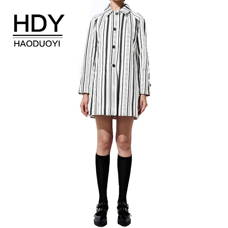 

HDY Haoduoyi Pinstripe Long Trench Coat Woman 2019 Autumn Simple College Style Streetwear Classic Long Sleeve Shirt Coat