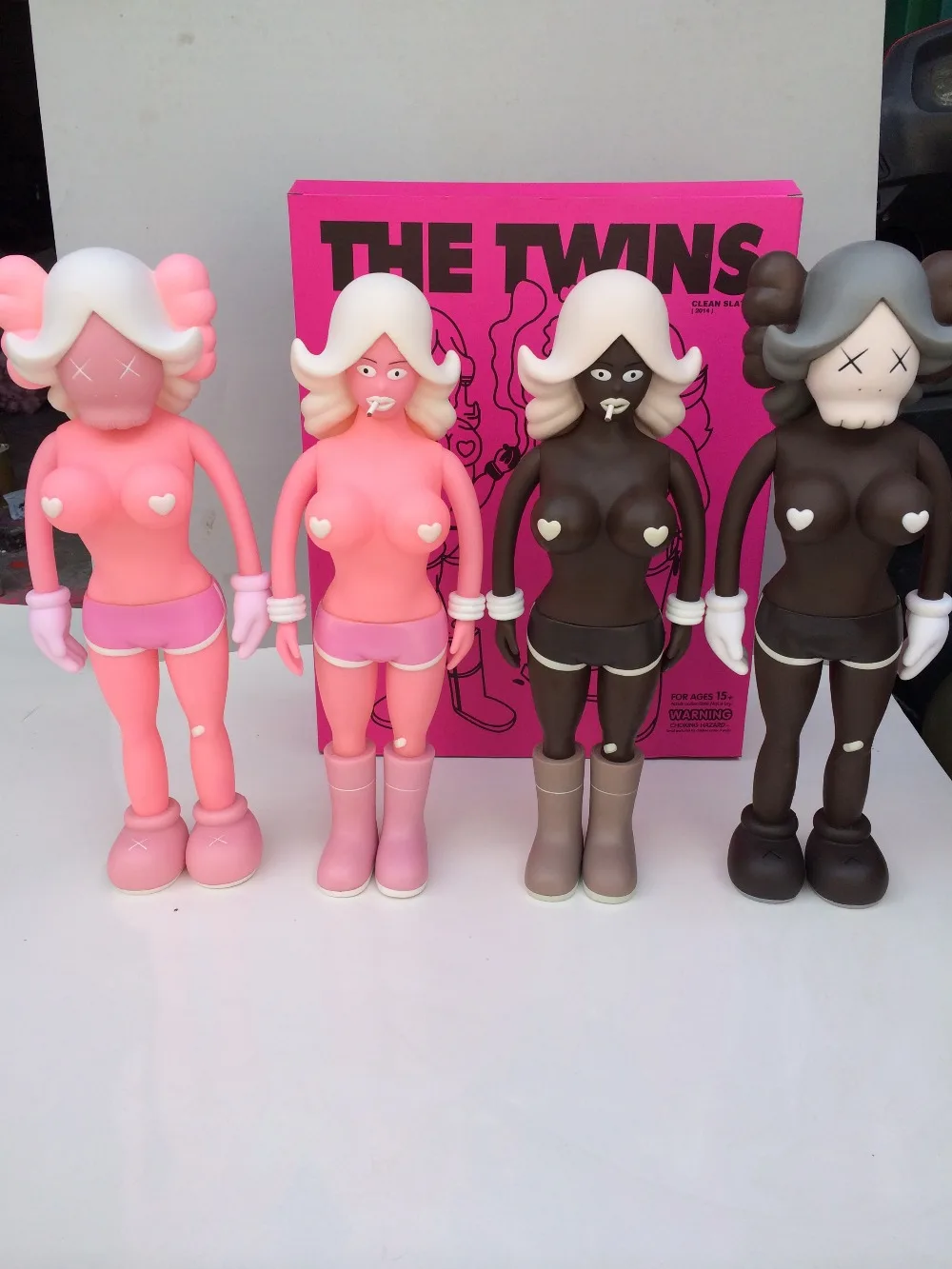 

High Quality Originalfake KAWS REAS THE TWINS MONO With Original Box Two Color Optional( Brown.Pink)