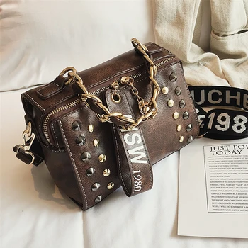 

Women rivet bags chain Hand strap handbag 2018 pillow shoulder bag Zipper Pendant handbags New fashion luxury designer PU Ladies