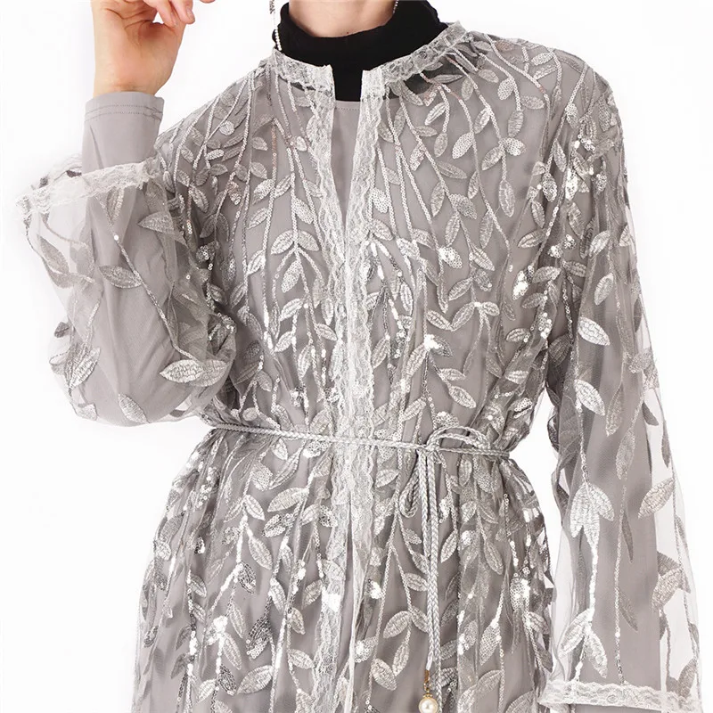 10443632533_341398406