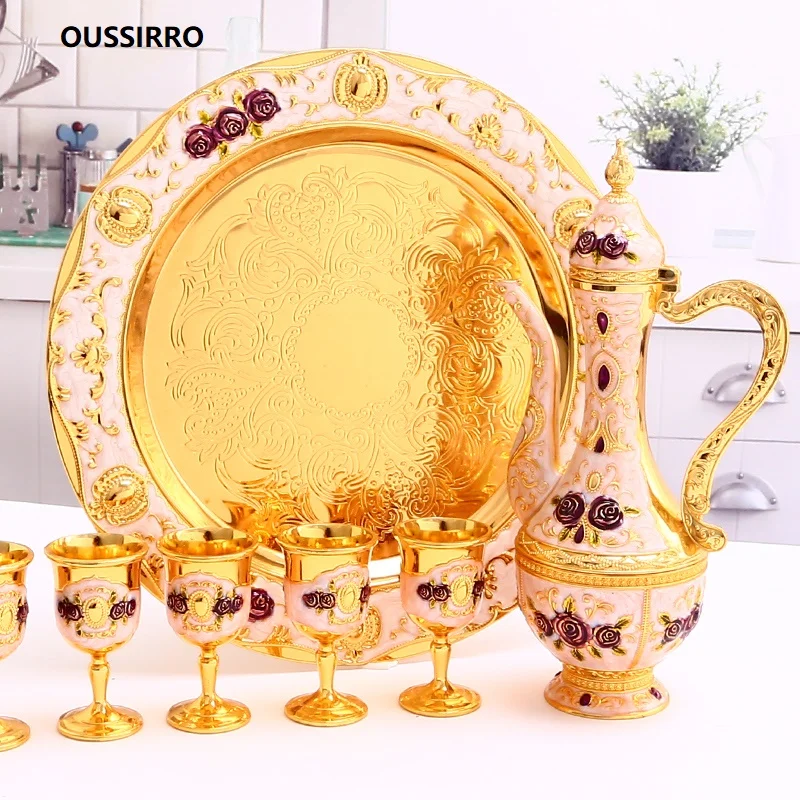 

Russian Creative Vodka Wine Brandy Snifters Gold Goblet With Hip Flasks Tray Engraving Shot Glass High Spirits Barware Gift