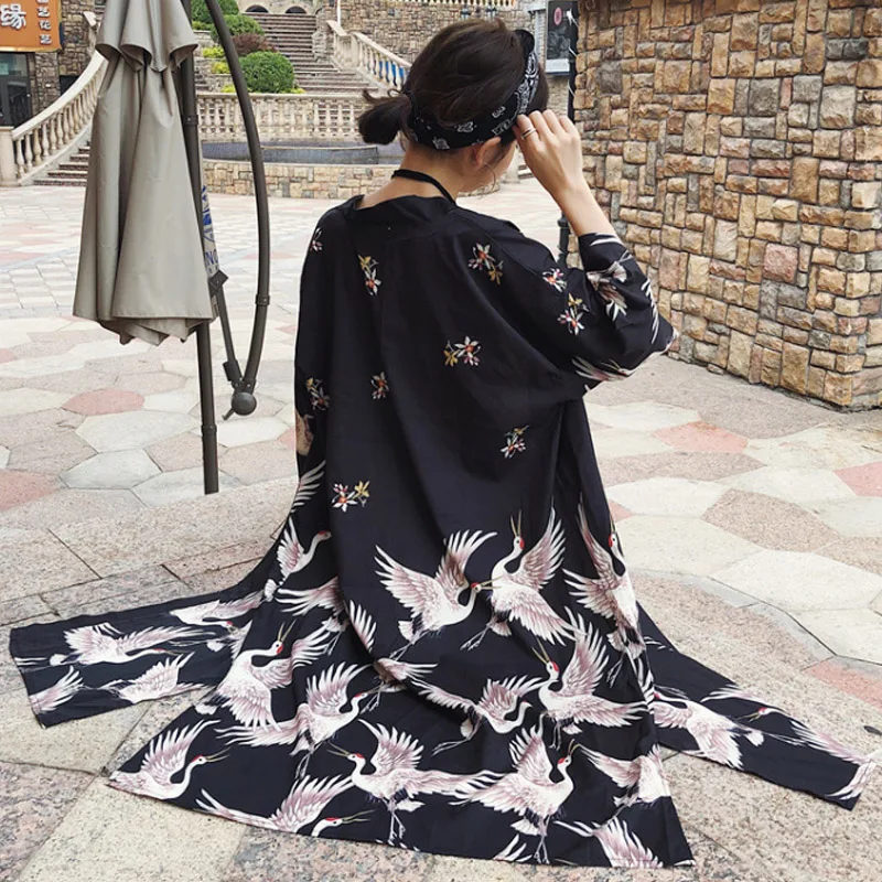 

2019 Summer Women Fashion Bohemin Beach Loose Outwear Animal Crane Print Sashes Long Cardigan Sun protection Coat Tops