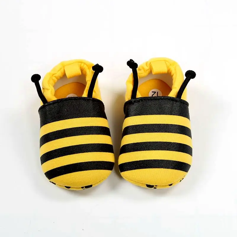 Новинка 2015 года; детская обувь «Супермен пчела»; Мягкая Повседневная обувь для мальчиков и девочек 0-18 месяцев; модная обувь; сезон
