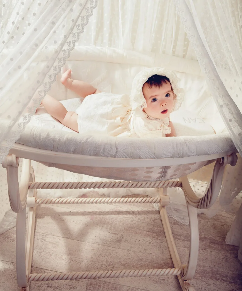 European Luxury Wooden Basket Shape Crib Fantastic Baby ...