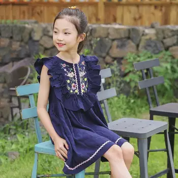 

Baby girl dress 2019 spring summer new cute embroidery cotton dress children teens ruffles holiday dress sweet clothes ws148