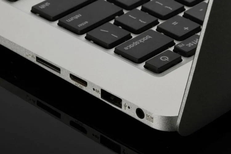  13.3inch Laptop PC Computer Notebook Windows10 Intel 4G 64G SSD Wifi Webcam PC Tablet USB3.0  