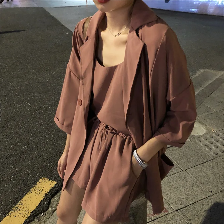 y10