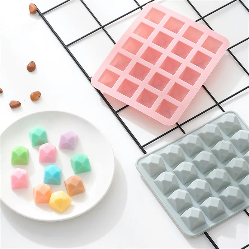 

20 Grid Silicone Diamond Mold Cake Mold Fondant Cake Decorating Tools Square Ice Tray DIY 1PC Food Grade 20 Cavity Baking Tools