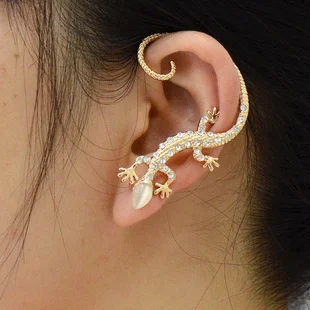 

LM-C224 Factory direct jewelry animal lizard lizard Czech Crystal stud earrings ear hook wholesale alloy plating