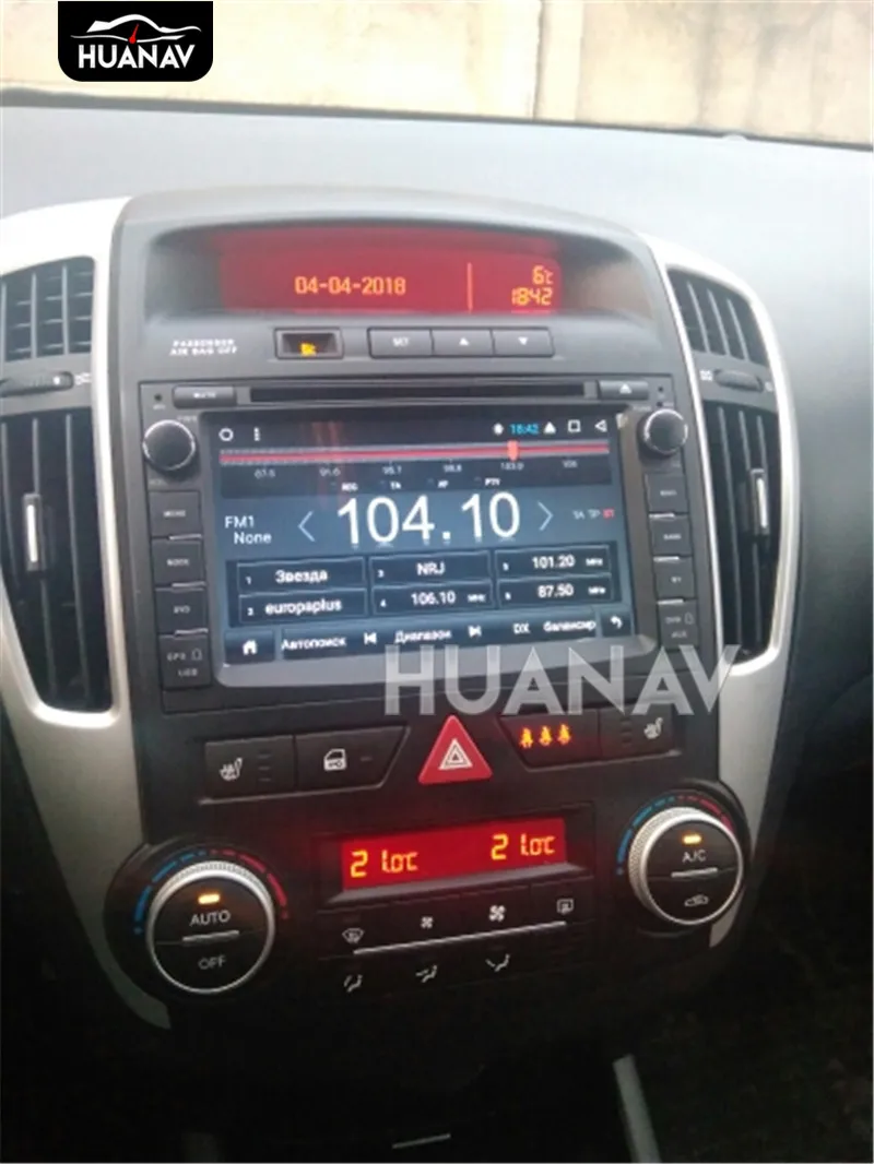 Clearance Car DVD player GPS navigation for Kia Ceed 2010-2012 KIA Venga 2010-2016 2 din radio stereo unit Android8.0 4GB+32GB/Android7 1