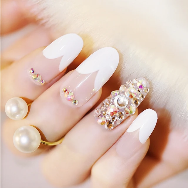 24pcs Set Full Diamond Bride Nail Art Tips Heart Shaped French 24pcs Set Full Diamond Bride Nail Art Tips Heart Shaped French Cover False Nails