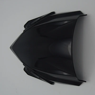 black windcreen