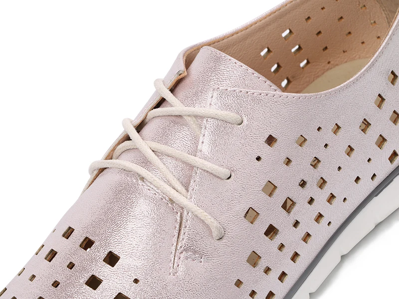 AIMEIGAO New Autumn Spring Soft Leather Women Flats Shoes Lace Up Breathable Shoes Hollow Out Casual Women Flat Soft Shoes