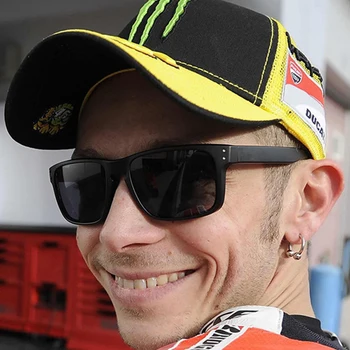 

2020 New Brand Men Polarized Sunglasses women/Men Vintage Oculos de sol vr46 Fashion Square Driving Eyewear Travel Sun Glasses