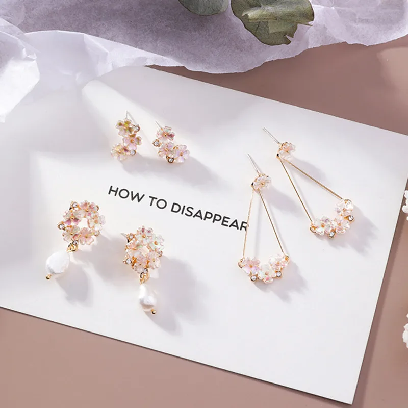 

New Elegant Shell Rhinestone Flower Circle Earrings for Girls Fashion Pearl Pendant Korean Women Drop Jewelry Wedding Brincos