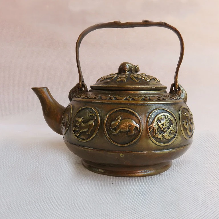 

Elaborate Interesting Old-style Lucky Copper Chinese Zodiac Animals Teapot