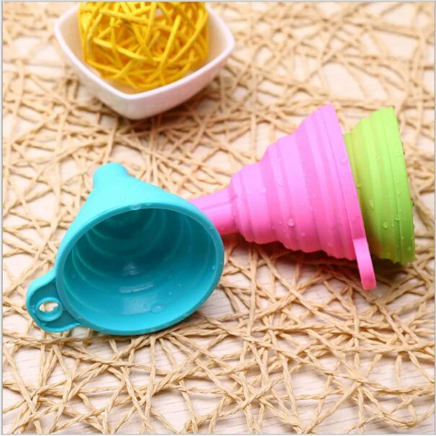 

High Quality 1pc New Mini Silicone Gel Foldable Collapsible Style Funnel Hopper Kitchen cooking tools