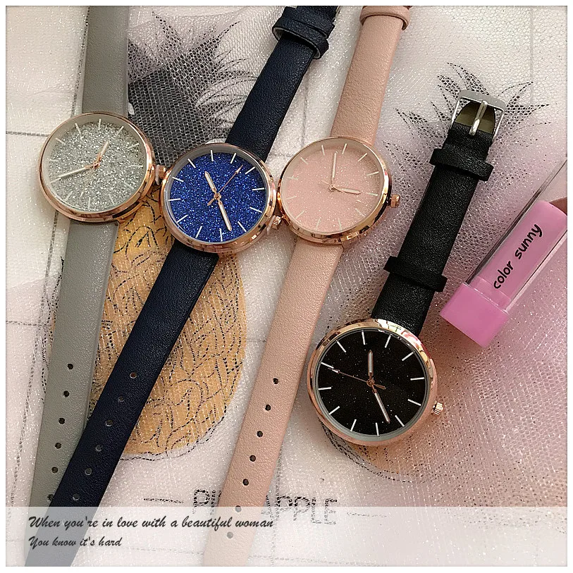 дизайнерские часы наручные. часы из ракушек. часы с песочным циферблатом. девушка и часы. часы с песочным циферблатом.