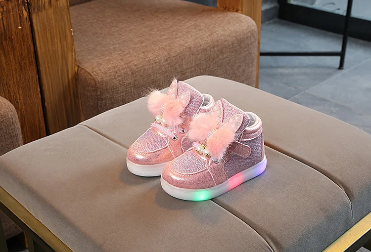 Kids LED light shoes fashion girls footwear princess rabbit pearl glitter shoes winter children's leather shoes 19J411