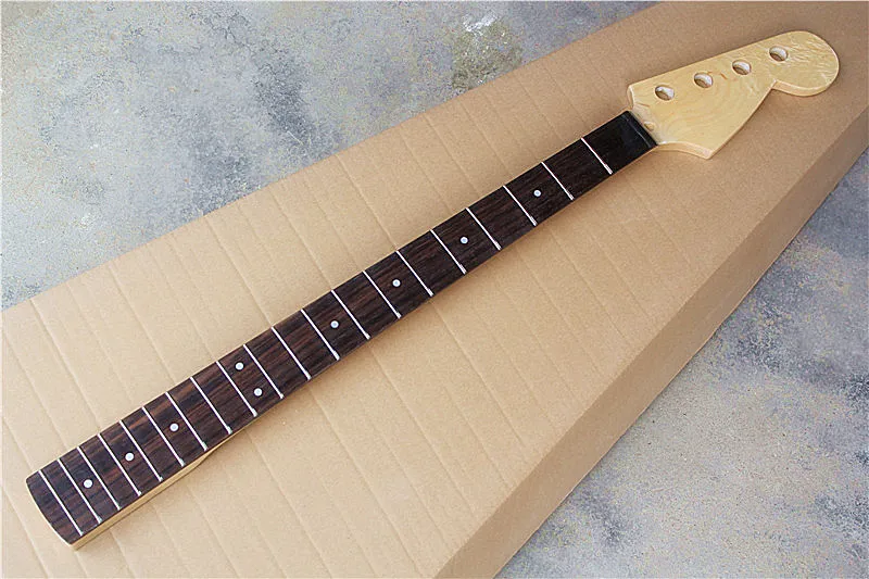 

Electric Bass Neck ,Rosewood Fingerboard,20 Frets,4 Strings,can be customized as to request