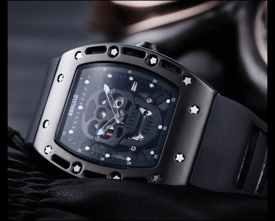 _12 montres Style squelette crâne lumineux