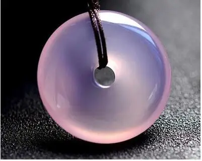 

Natural ice kind of purple chalcedony flat buckle pendant couple male and female fall white ice jadeite necklace