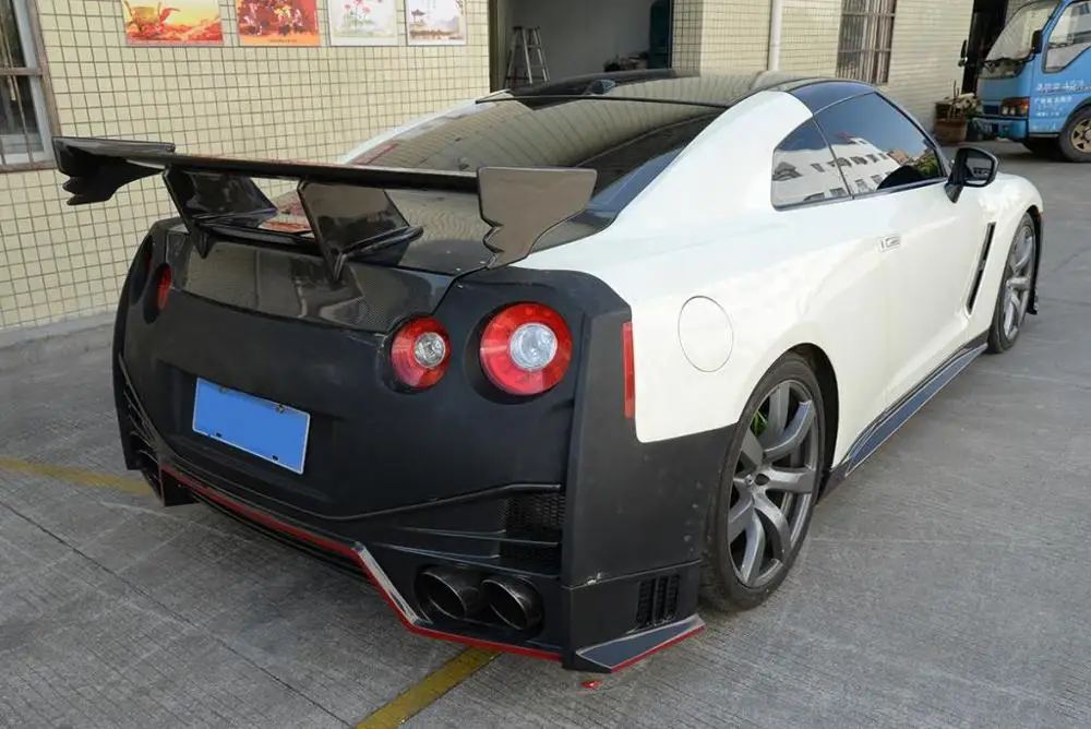 Для Nissan R35 GTR задний спойлер из углеродного волокна (в комплекте фары) GT заднее