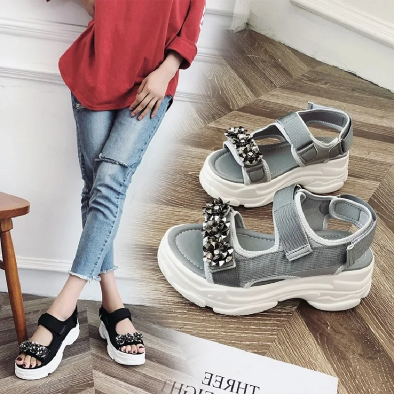 

Women Sandals 2019 New Fashion Summer Flat Platform High Heels Design Ladies Shoes Casual Hook Flip Flops Gray women sandals