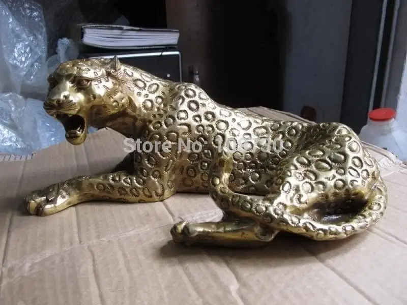 

002143 Chinese Folk famous Copper Brass made catamount leopard panther animal Statue