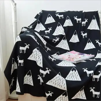 

Side Knitted Cotton Blanket Baby Blanket Black White Cute Knitted Plaid For Bed Sofa Cobertores Mantas BedSpread Towels Play Mat