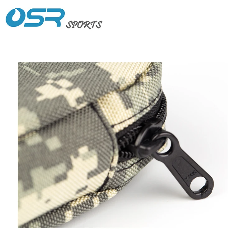 60074 zipper detail