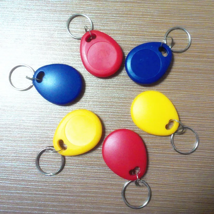 

(50pcs / 100pcs) 125Khz T5577 RFID Tags Tokens Writable Keyfob EM4305 Proximity Rewritable Key Access control For RFID Copier