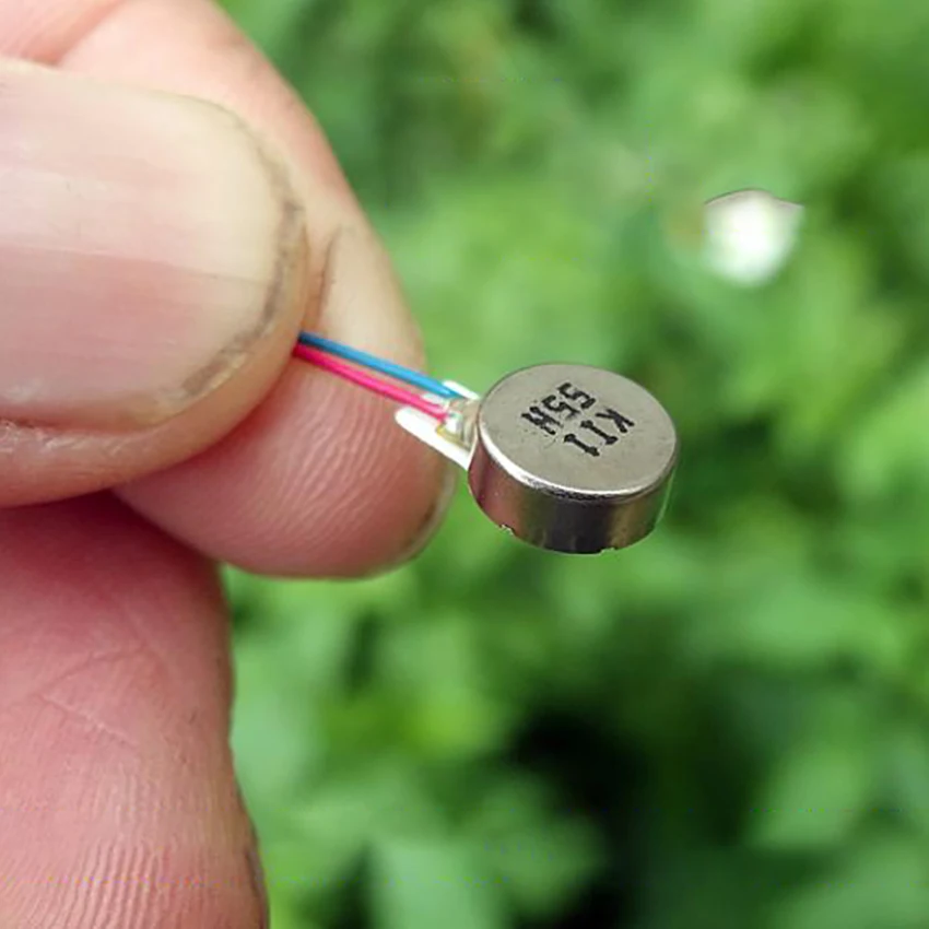 

Flat Vibrating Vibration Motor 0834 DC3V-5V Button Type Vibration Motor for Mobile Phone Tablet Household Appliances 8x3.4mm
