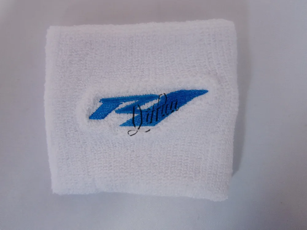 Rosso moto YZF R1 LOGO serbatoio freno CALZINI OLIO FLUIDO SERBATOIO CUP COPERTURA manicotto polsino for Yamaha R1 KEYRING
