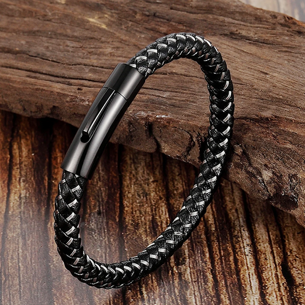 

Punk Threaded Button Metal Weaving Bracelet for Men Women Stainless Steel Twining Classic Style Charm Black High Quality