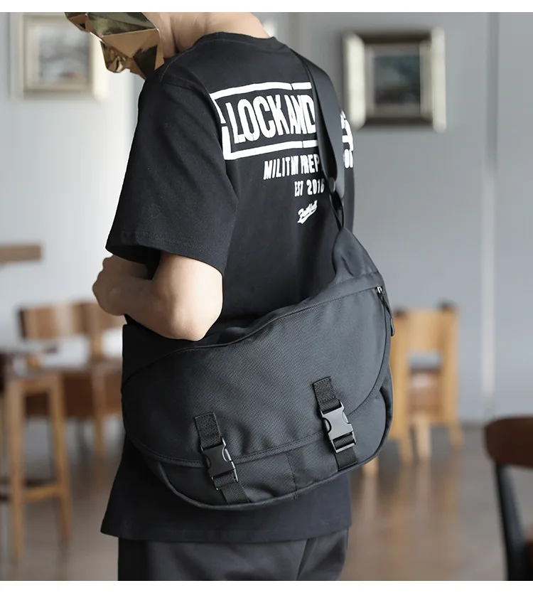 messenger bag  (16)