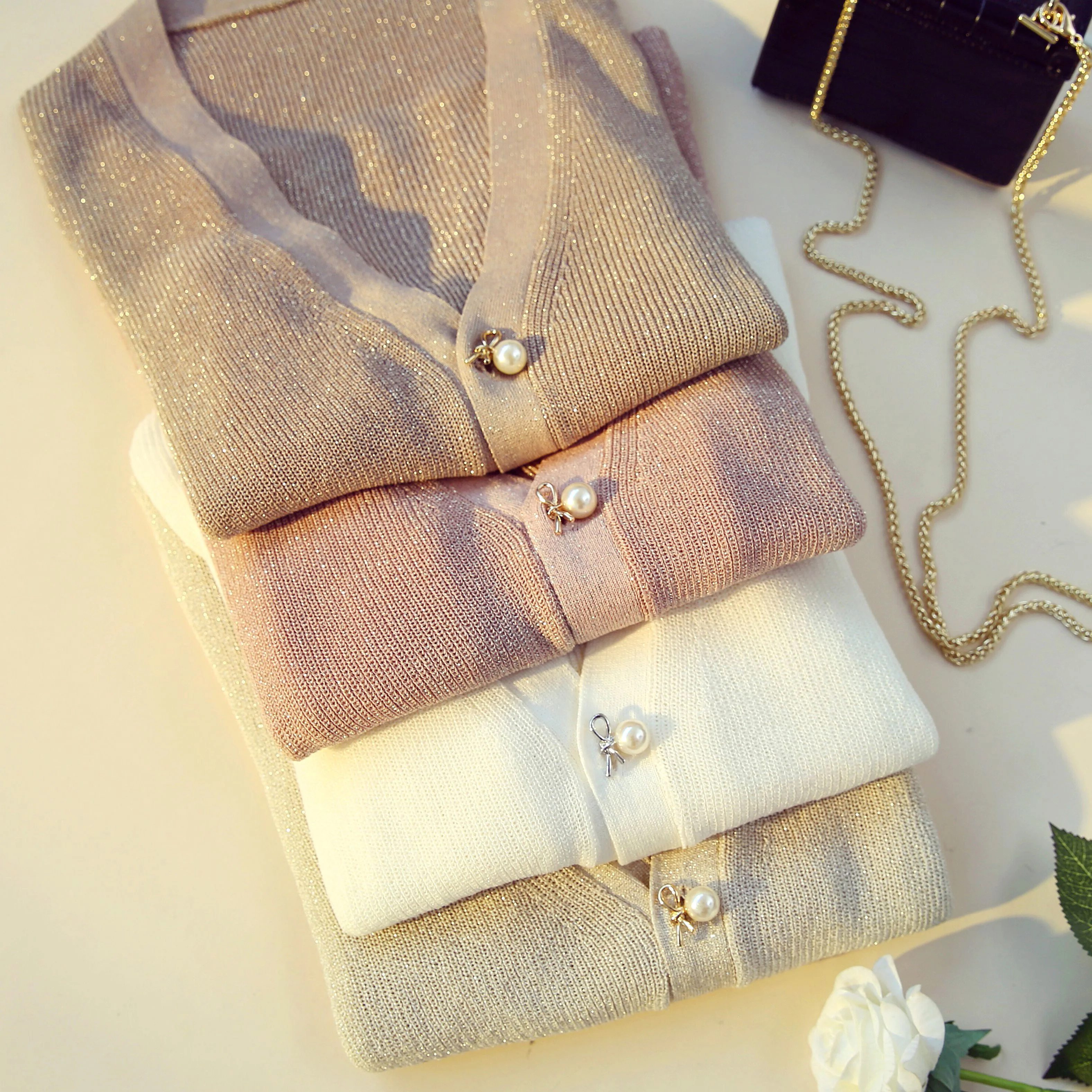 2020 Spring Summer Knitwear Cardigan Jacket Women V Collar Thin Sweater Knitted Sunscreen Girl Lady Holiday Beach Tops Coat 2020 Spring Summer Knitwear Cardigan Jacket Women V Collar Thin Sweater Knitted Sunscreen Girl Lady Holiday Beach Tops Coat