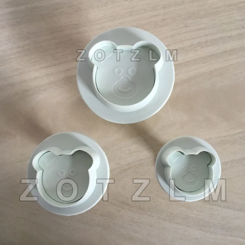 

3 pcs/set Animal Series Cartoon Bear Shape Plastic Cookie Cutters Confeitaria Biscuit Fondant Mold Cake Decorating Tools SLP107
