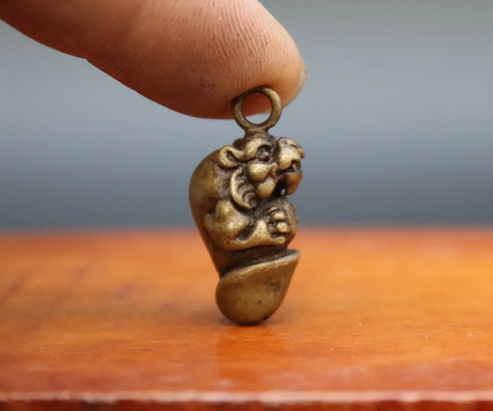 37MM Collect Curio Chinese Bronze Zodiac Animal Tiger Head Pingan Amulet Pendant 