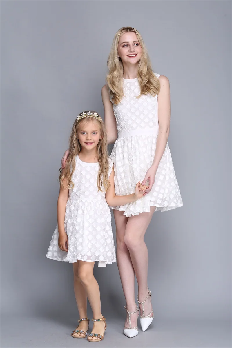 mum and daughter outfits