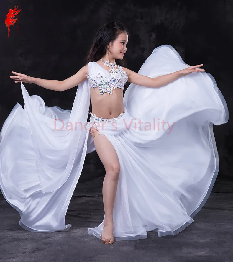Luxe zijden jurk handgemaakte meisjes buikdansen kleding 2-pcs buikdans pak beha top + rok meisjes prestaties buikdans pak Luxe zijden jurk handgemaakte meisjes buikdansen kleding 2-pcs buikdans pak beha top + rok meisjes prestaties buikdans pak