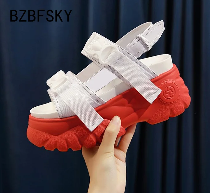 

BZBFSKY New Platform Women's Sandals Fashion Summer Leather Buckle Women 8cm Thick Soled Beach Sandal Casual Chunky Female Shoes