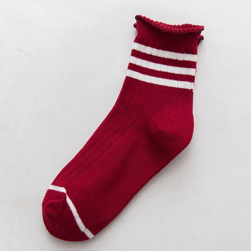 Новинка; сезон весна-осень; женские носки в полоску; повседневные короткие женские носки в стиле Харадзюку; ZSH03CN - Цвет: Красный