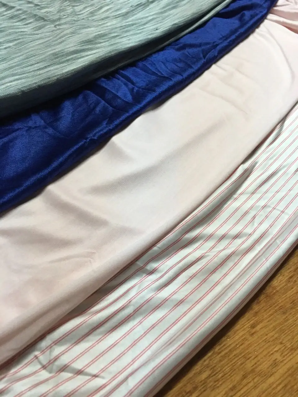 

HH 100% mulberry silk! Original silk! Filament! Silk knitted fabric! NO1 fabric inside the silk./0.5kg