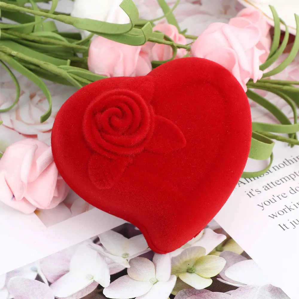 1pc Red Heart Shape Velvet Engagement Wedding Ring Box Jewelry Boxes Rose Flower Design Gifts HolderJewelry Packaging Display