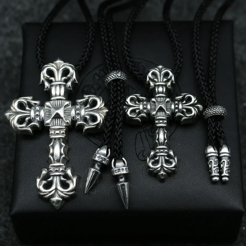 

Japan And South Korea Trend Silver Cool Sterling Silver Cross Pendant Necklace Male Simple Black Rope Pendant