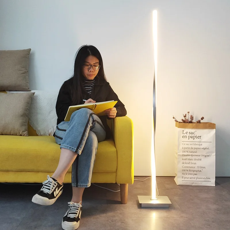 

Contemporary Art Loft LED Floor Lamp Tripod LED Lamp Stand Lighting Standing Lamp Foot Living room Stand Light Floor Lamps